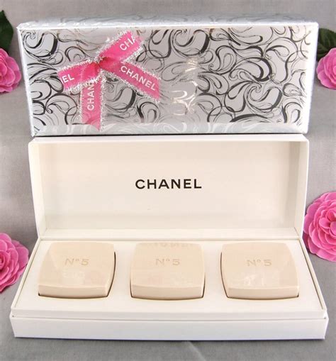 chanel soap gift set|Chanel 5 the bath soap.